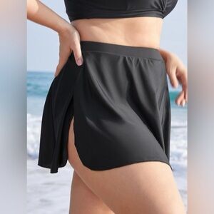 NWT BloomChic Black Women's Plain High Waist Split Hem Swim Skirt Size 10